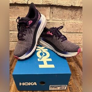 Hoka One One W Challenger ATR 7 Running Shoes